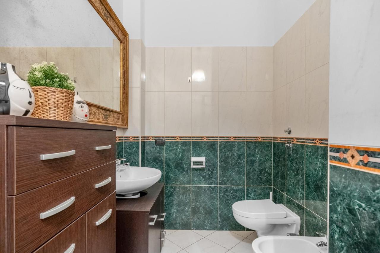Ca36 - Luxurious Central Apartment - Romantic Milano Eksteriør billede